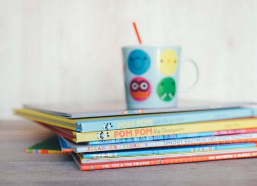 Vos enfants devraient lire, comment les inciter à se tourner vers la lecture ?